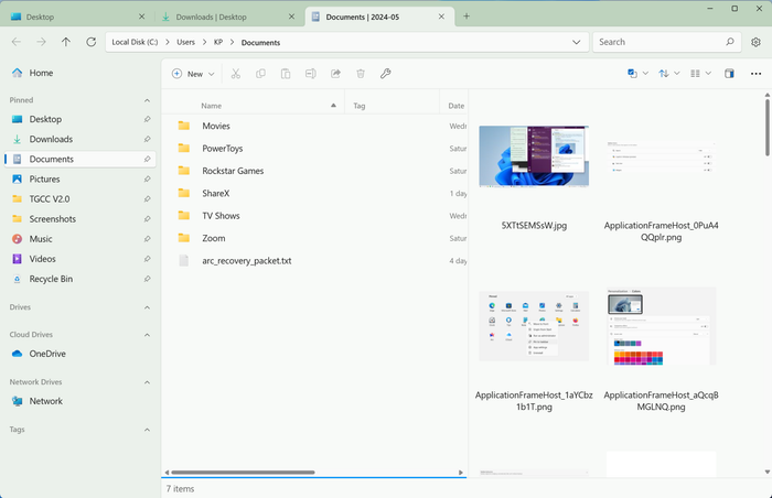 Dual pane view in the Files app.