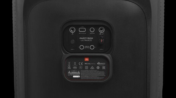 Loa Bluetooth JBL PartyboxUltas Ultimate - Khu vực cổng cắm được bảo vệ kỹ lưỡng