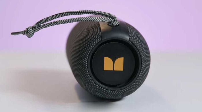 Monster Superstar S320 - Thiết kế