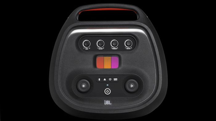 Loa Bluetooth JBL PartyboxUltas Ultimate - Trang bị khu vực phím điều khiển với đầy đủ chức năng