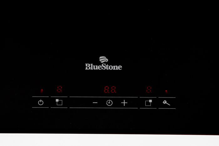 Bảng điều khiển cảm ứng - Bếp điện từ đôi Bluestone ICB-6818