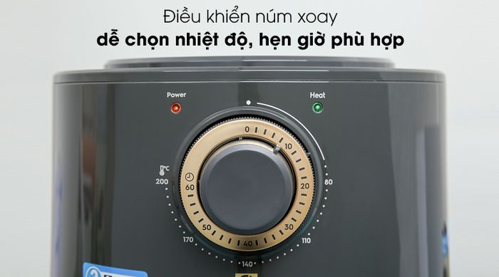 Nồi chiên không dầu Electrolux E6AF1-220K 3 lít - Điều khiển thân thiện với núm xoay