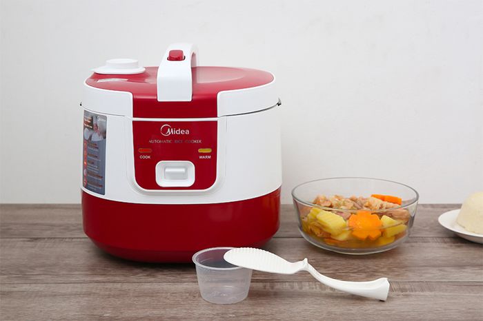 Nồi cơm nắp gài Midea 2 lít MR-SM2061