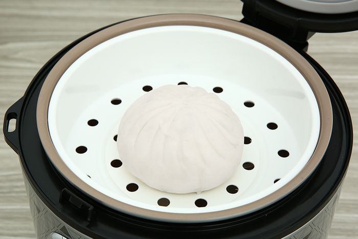 Nồi cơm nắp gài Sunhouse 1.8 lít SHD8630 - Xửng hấp