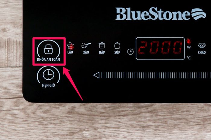 Có khóa an toàn tiện dụng - Bếp từ BlueStone ICB-6619