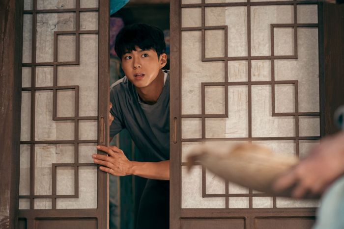 Biên kịch Lim Sang Chun đã từng vinh dự nhận giải Biên kịch xuất sắc tại lễ trao giải Baeksang lần thứ 56.