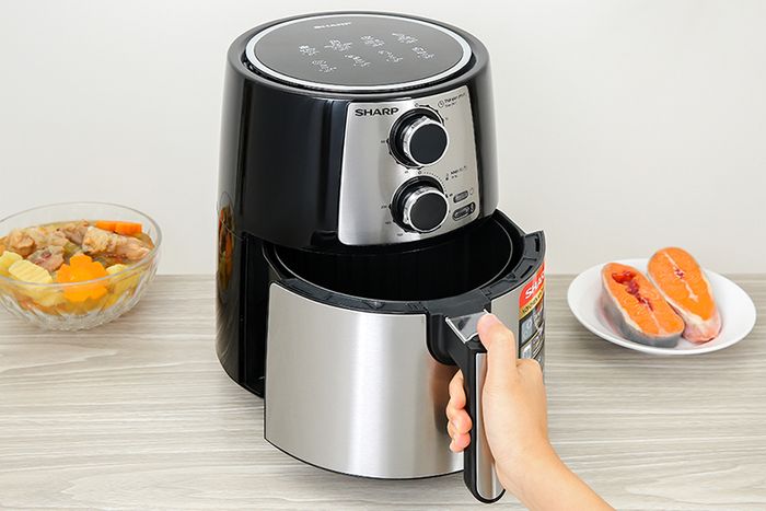 Tay cầm Nồi chiên không dầu Sharp KF-AF42MV-ST 4.2 lít