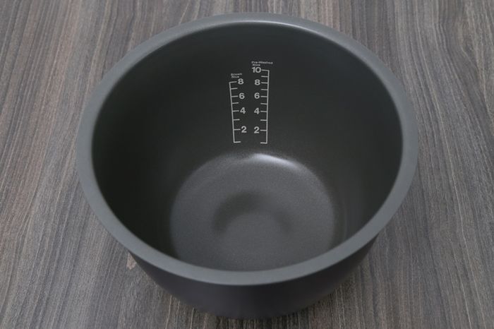 Nồi cơm điện tử Toshiba RC-18RH(CG)VN