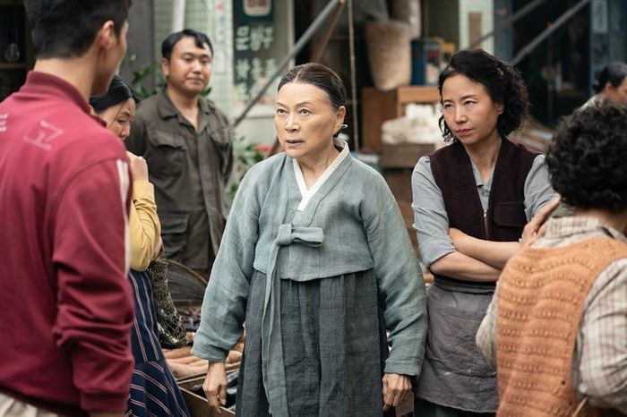 Bộ phim chứa đựng nhiều tình tiết bất ngờ, giàu cảm xúc.