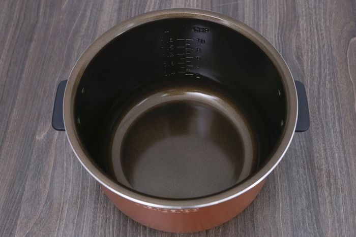 Lòng nồi - Nồi cơm điện tử 1.8 lít Kangaroo KG595