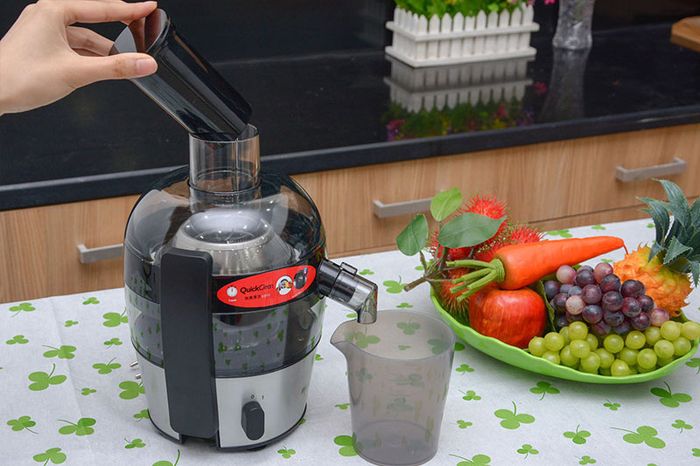 Máy ép trái cây Philips HR1836