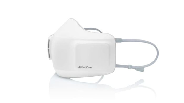 Its snug fit ensures your glasses stay fog-free, adding to its practicality.