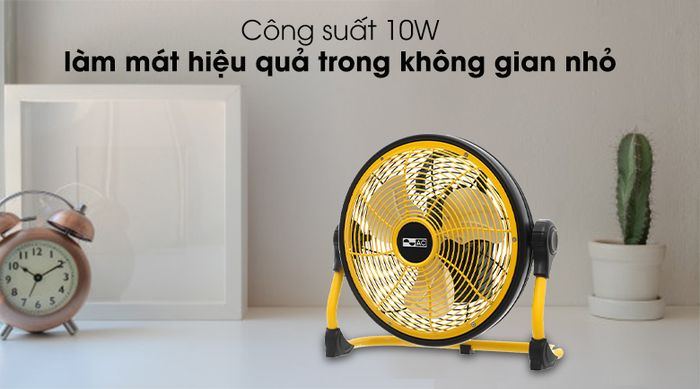 Làm mát tốt - Quạt sạc AC ARF01D113 10W