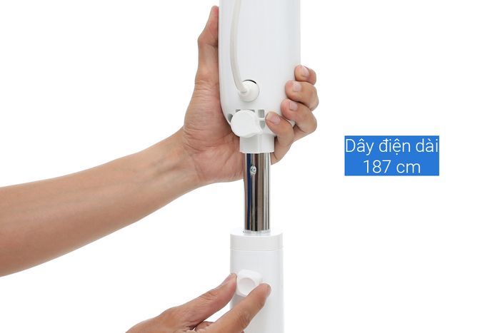 sử dụng nguồn điện 220 V - Quạt đứng Toshiba F-LSA10(W)VN Trắng