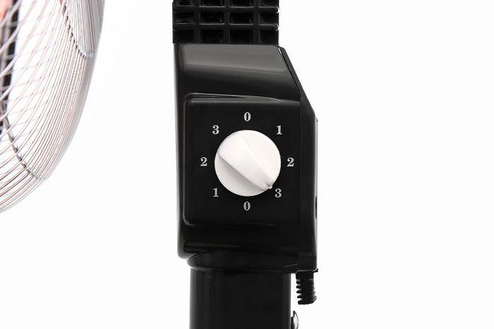 Quạt lửng Senko LTS1632 - Mức gió, bảng điều khiển