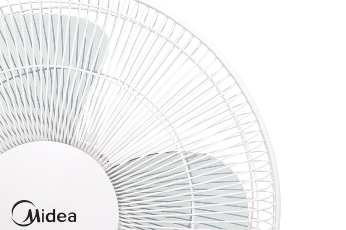 An toàn, dễ vệ sinh - Quạt đứng Midea FS40-18C