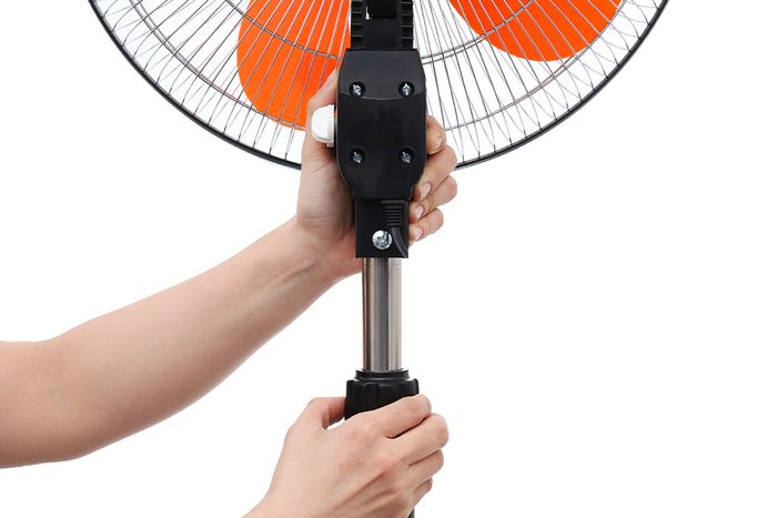 Quạt lửng Senko LTS1632 - Chiều cao