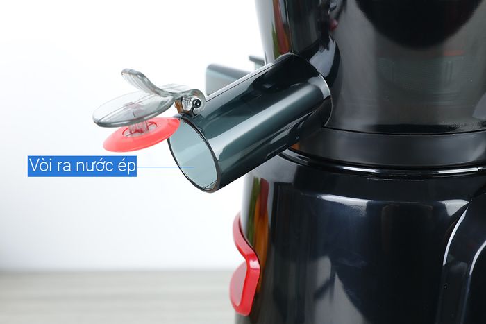 Vòi có khóa chống nhỏ giọt - Máy ép chậm Sunhouse SHD5502