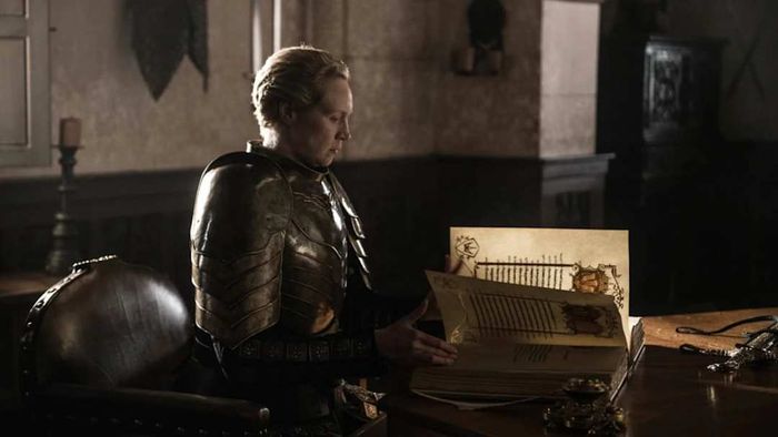 A scene featuring Brienne of Tarth from