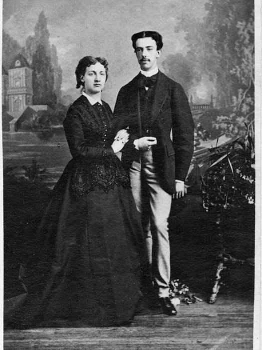 Amadeo with his first wife, Maria Vittoria dal Pozzo