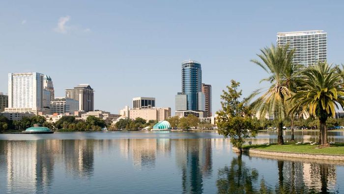 A daytime view of Orlando’s stunning city skyline.