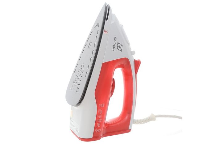 Bàn ủi hơi nước Electrolux ESI5116