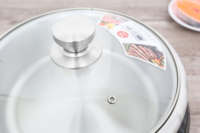 Nắp kính tiện lợi - Nồi lẩu điện Sunhouse SHD4526