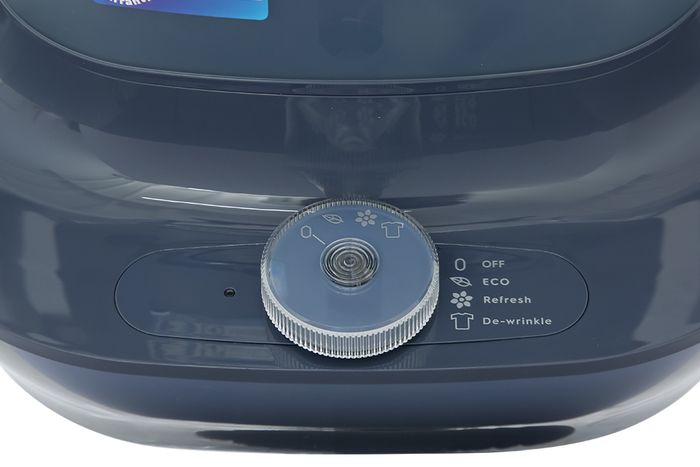 Bàn ủi hơi nước đứng Electrolux E5GS1-44MN - Bảng điều khiển