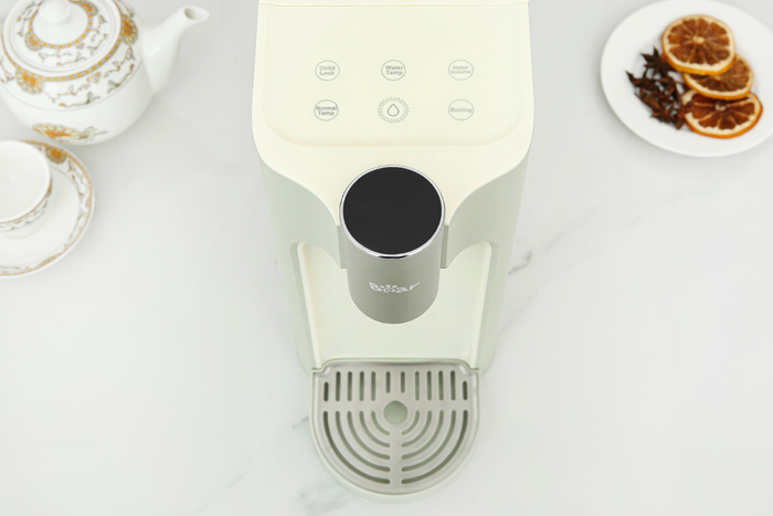 Bình thủy điện lọc nước Bear BWP-T402301G 4 lít - Bảng điều khiển