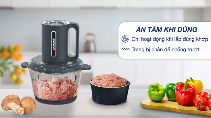 An toàn - Máy xay thịt đa năng Sunhouse SHD5403 300W 1.8 lít