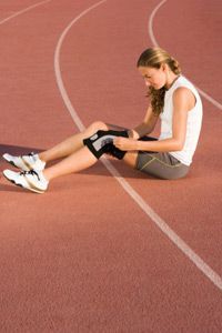 While many minor running injuries can be managed at home, it's crucial to monitor pain levels and seek medical advice when necessary.