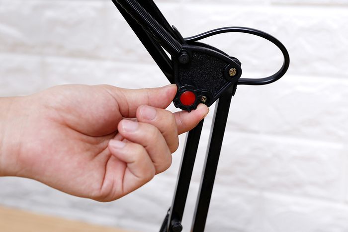 Núm vặn điều chỉnh đèn bàn học Điện Quang ĐQ DKL14 B