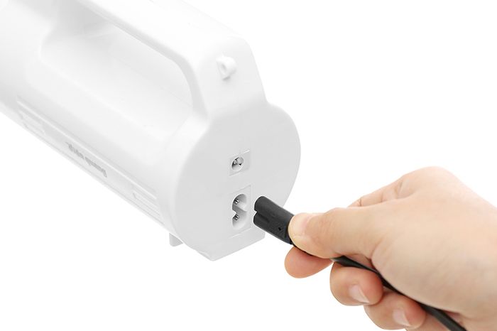 Sạc pin den-pin-sac-led-dien-quang-dq-pfl06-r-wb-1200mah