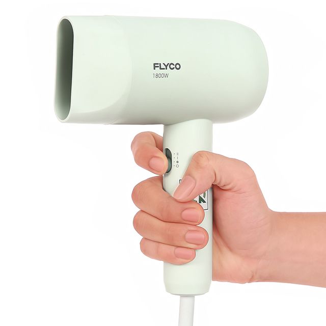 Máy sấy tóc 1800W Flyco FH1622VN - Cân bằng nhiệt