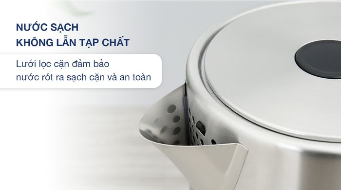 Bình đun siêu tốc Panasonic 1.7 lít NC-K301SRA - Lưới lọc cặn, lọc bã trà