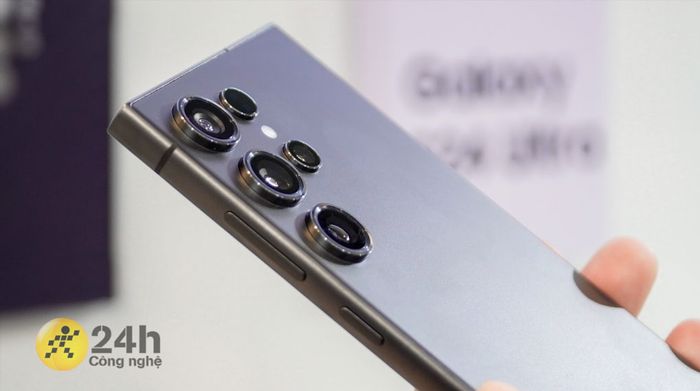 Cụm camera quen thuộc - Galaxy S24 Ultra 5G