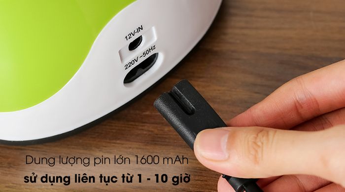 Dung lượng pin của Đèn sạc LED Comet CRL3102 xanh lá