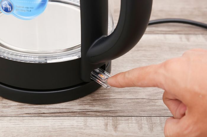 Công tắc - Bình đun siêu tốc Midea 1.8 lít MK-18GC