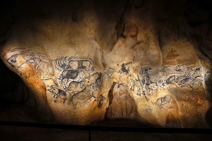 Replica of Chauvet Cave Set to Open to the Public