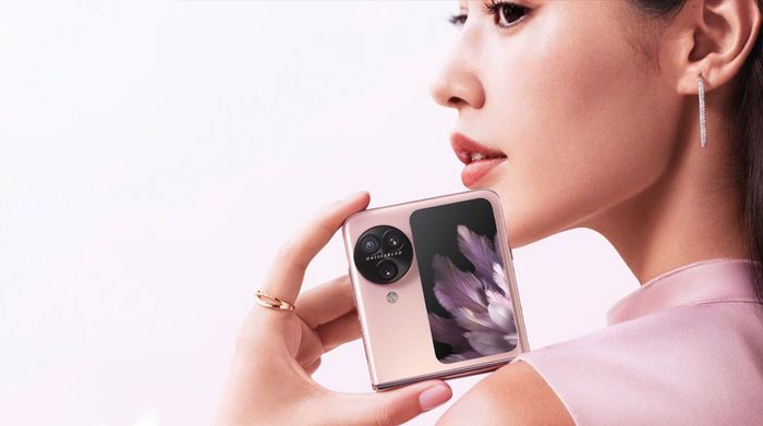 Cụm camera đẹp mắt - OPPO Find N3 Flip 5G Hồng