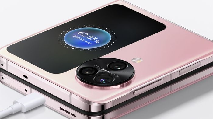 Viên pin lớn - OPPO Find N3 Flip
