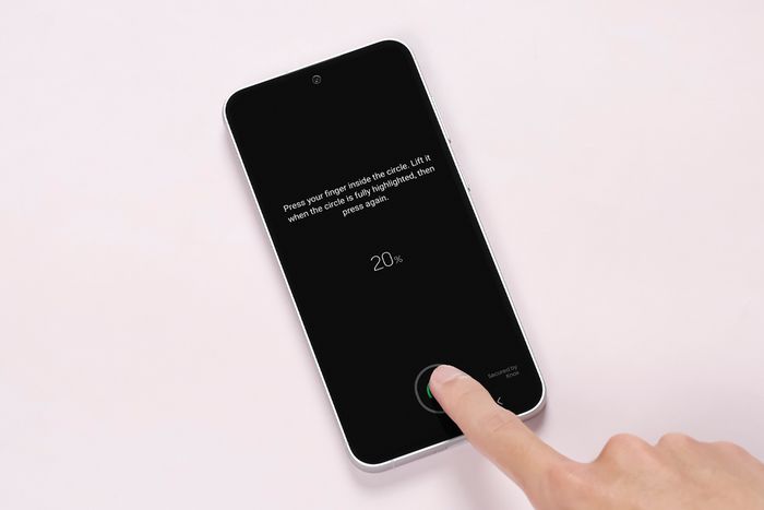 Vân tay dưới màn hình - Samsung Galaxy S23 FE 5G