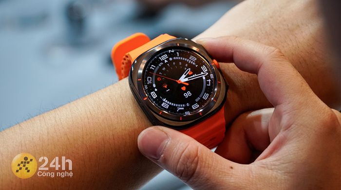 Galaxy Watch Ultra - Thiết kế