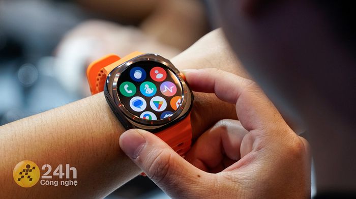 Galaxy Watch Ultra - Hiển thị