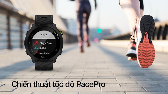 Đồng hồ thông minh Garmin Forerunner 55 dây silicone đen có chiến thuật tốc độ PacePro