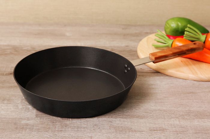 Chảo đẹp - Chảo nhôm chống dính đáy từ 26cm HappyCook OSFP-26IH