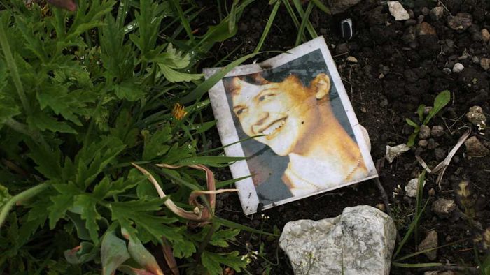 Grave Of Sylvia Plath