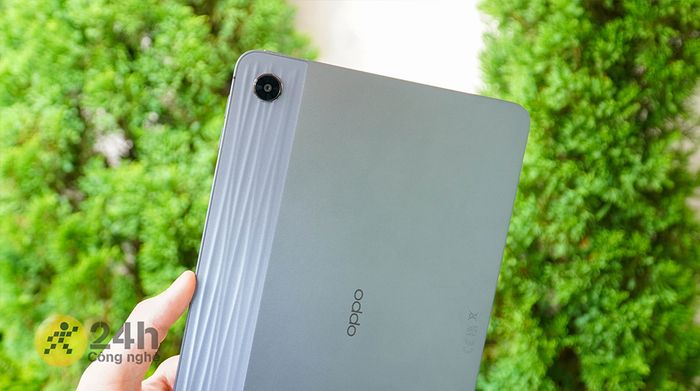 Mặt lưng nổi bật trên OPPO Pad Air