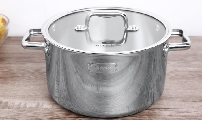 Đường kính 24 cm dùng nấu ăn cho gia đình 3 - 5 người - Nồi inox 3 đáy nắp kính 24cm Elmich Trimax Eco EL-3995