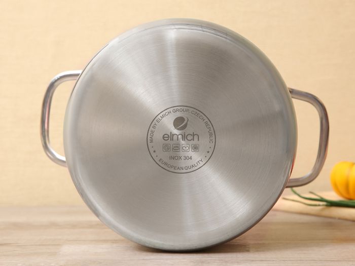 Đáy phẳng hấp thụ nhiệt tốt - Nồi inox 304 24cm Elmich Tri-Max 2353734